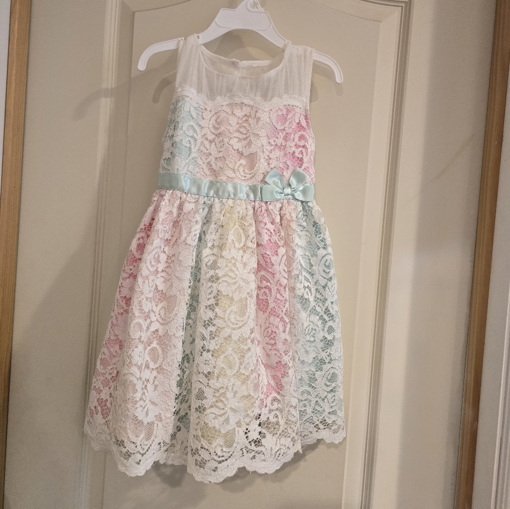 Girls dress